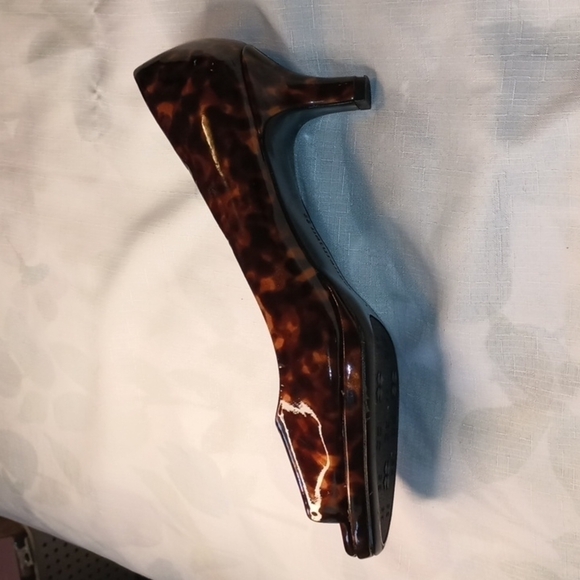 nwot Naturalizer cats eye open toe heels 8.5 - Picture 2 of 6